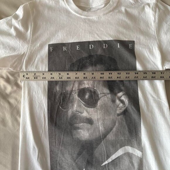 White Freddie Mercury with Sunglasses Tee - Picture 4 of 5